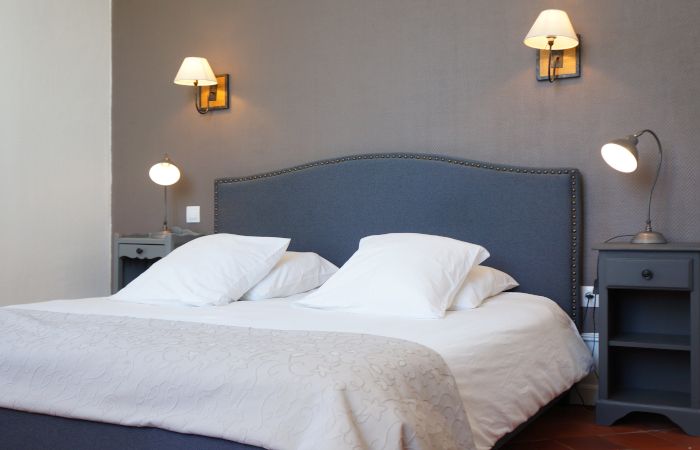 hotelsavel_ruoms_chambre_luxe_700x450